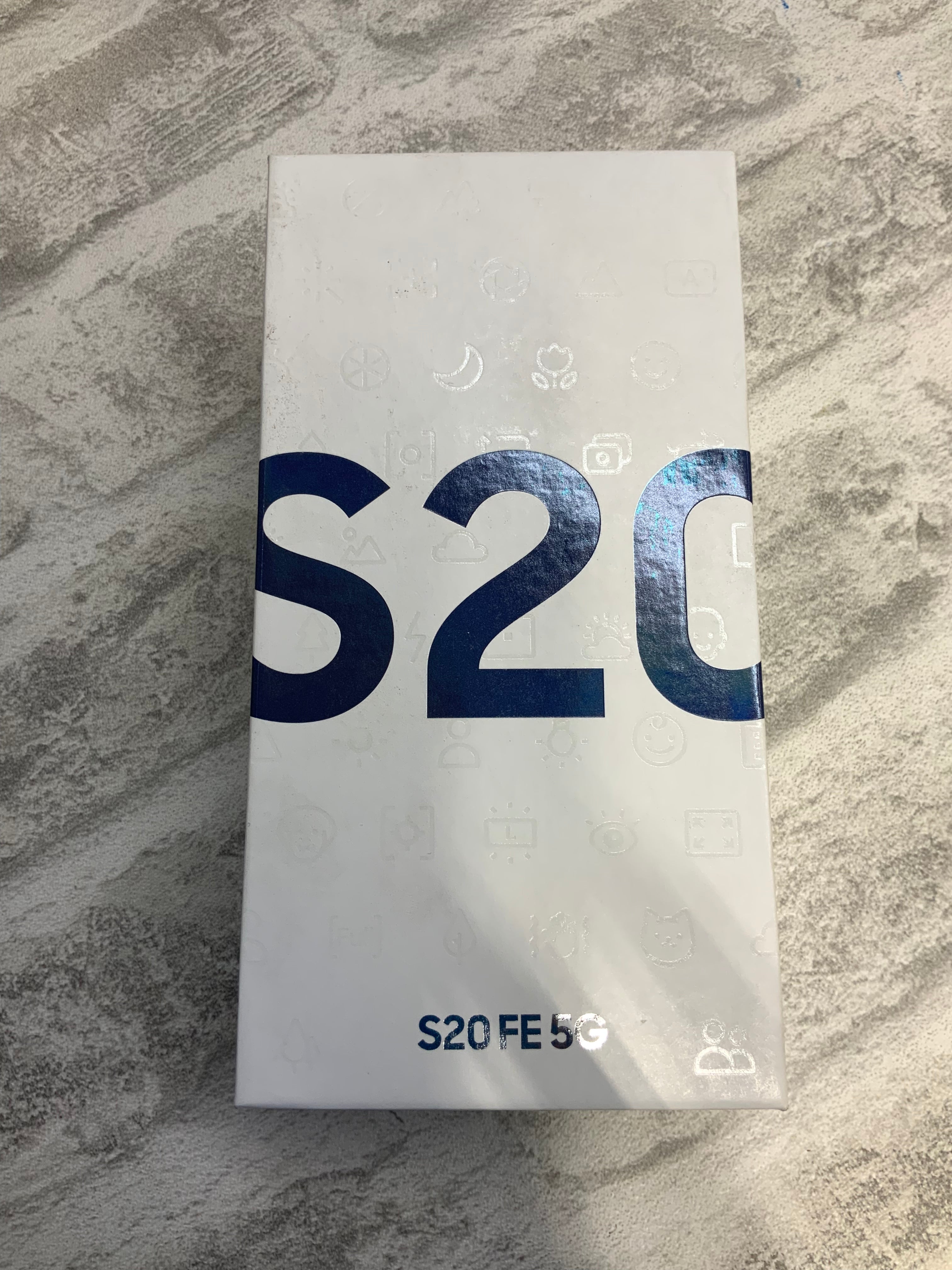 *BRAND NEW* SAMSUNG Galaxy S20 FE 5G, 256GB, Cloud Navy (7614421663982)